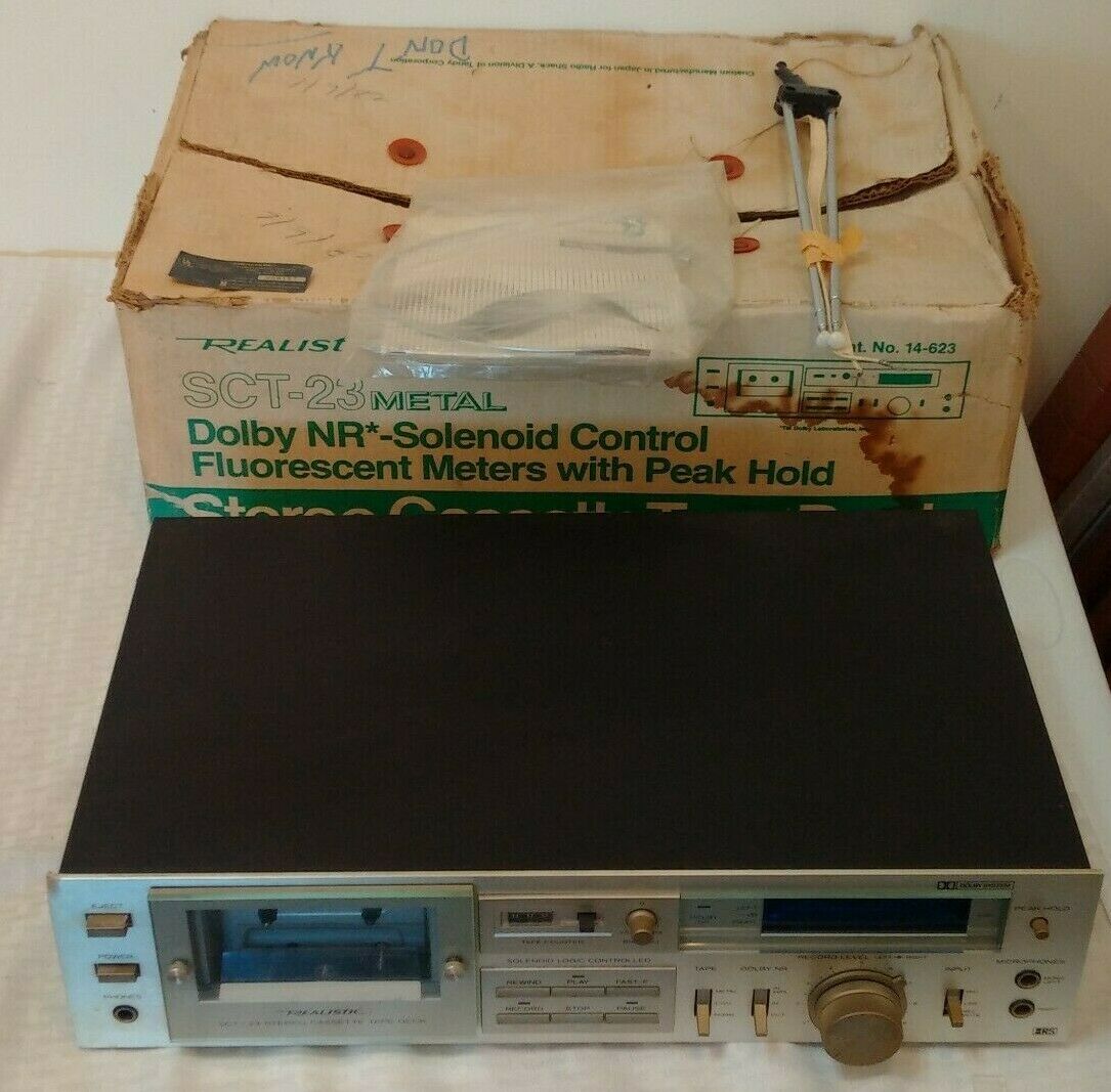 Vintage Realistic Stereo Cassette Tape Deck Sct-23 Box Antenna Powers Up Metal