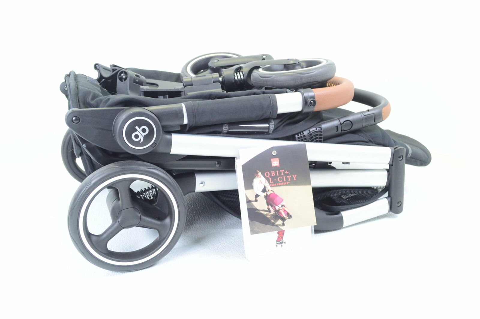 Gb Qbit All City Stroller Velvet Black Super Lightweight Frame Breathable Mesh
